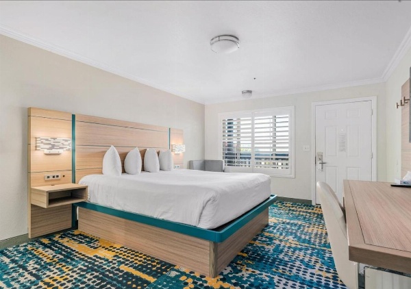 Pacific Shores Inn - Morro Bay image 1