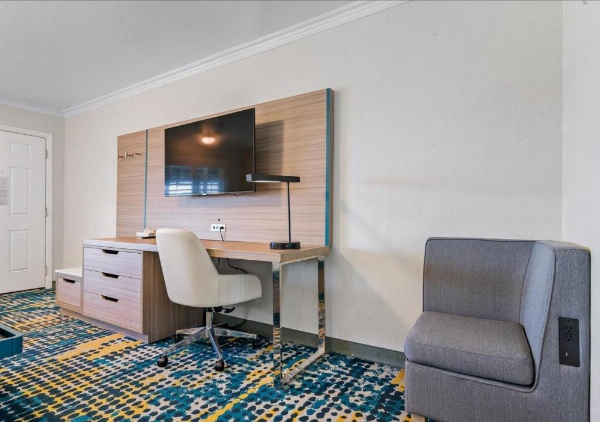 Pacific Shores Inn - Morro Bay image 91