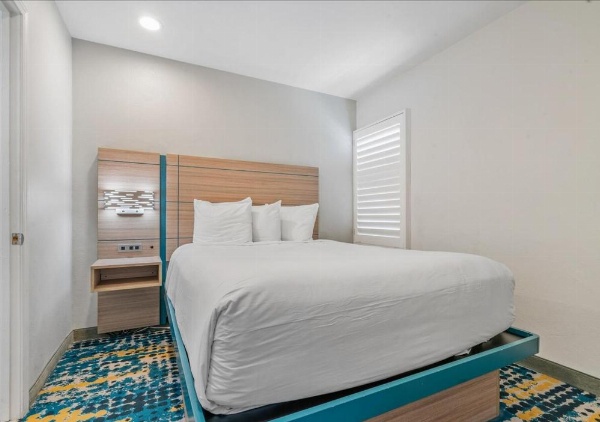 Pacific Shores Inn - Morro Bay image 63